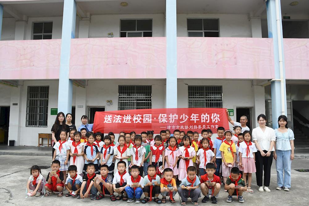 88aedf7a7bc649699abcda095292ec7e.JPG