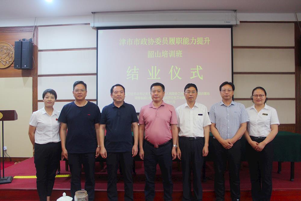 b40644739e624064820fe76adc78e89c.jpg