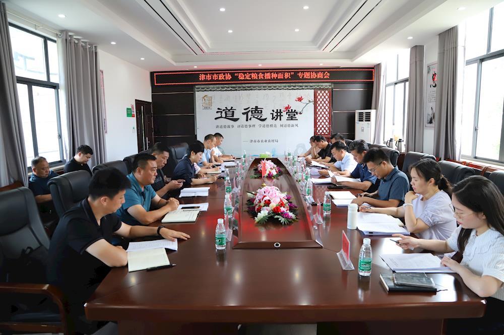 5adbca4555ef4692b238bfbd81cafa24.jpg