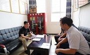 李景峰督导文明城市创建工作