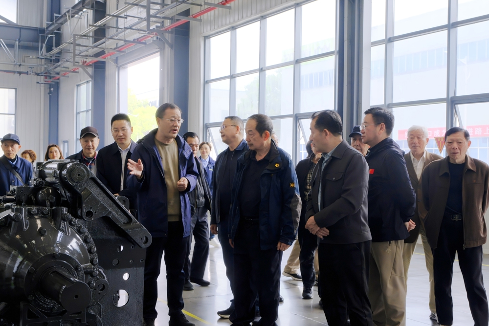 走进园区看变化——津市市政协退休干部支部开展主题党日活动