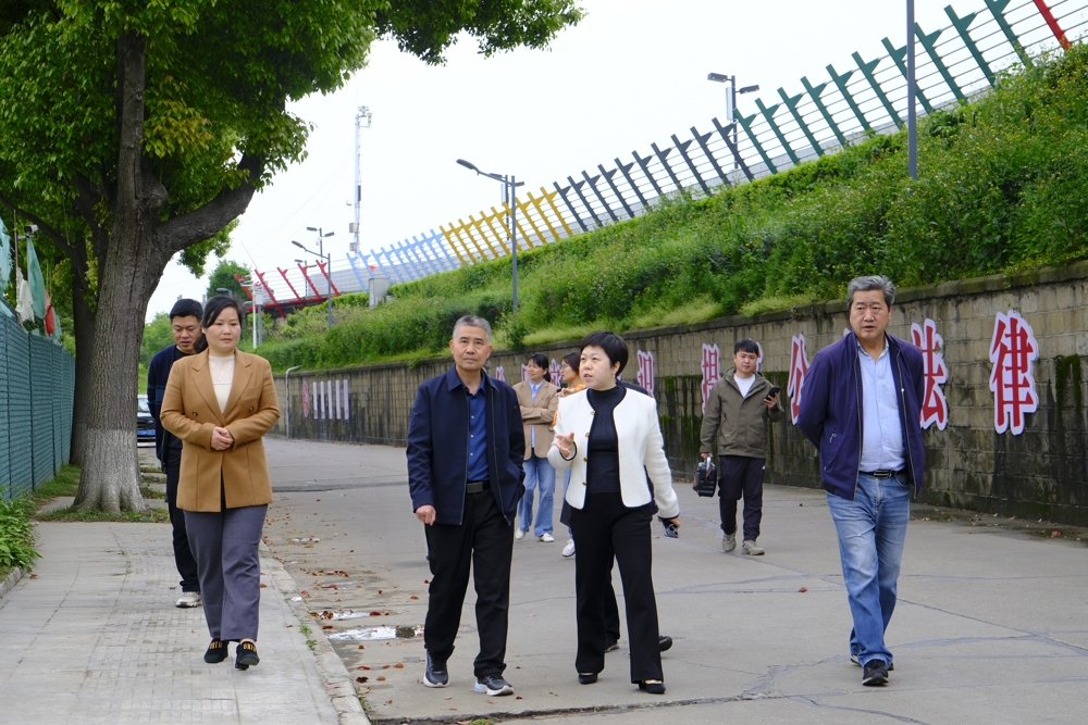 靖州苗族侗族自治县政协来津考察学习新型城镇化建设